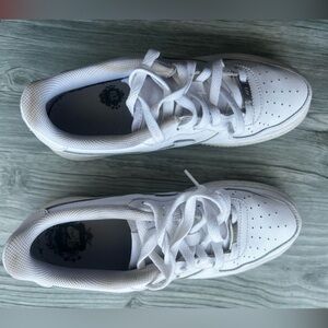 Nike Air Force 1 Low LE Triple White GS (DH2920-111) Grade School Size 4Y-7Y